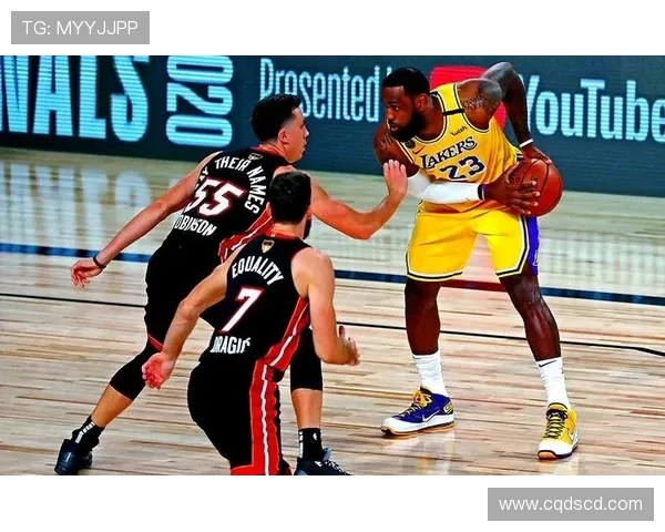 NBA季后赛战术解析:强队制胜法宝